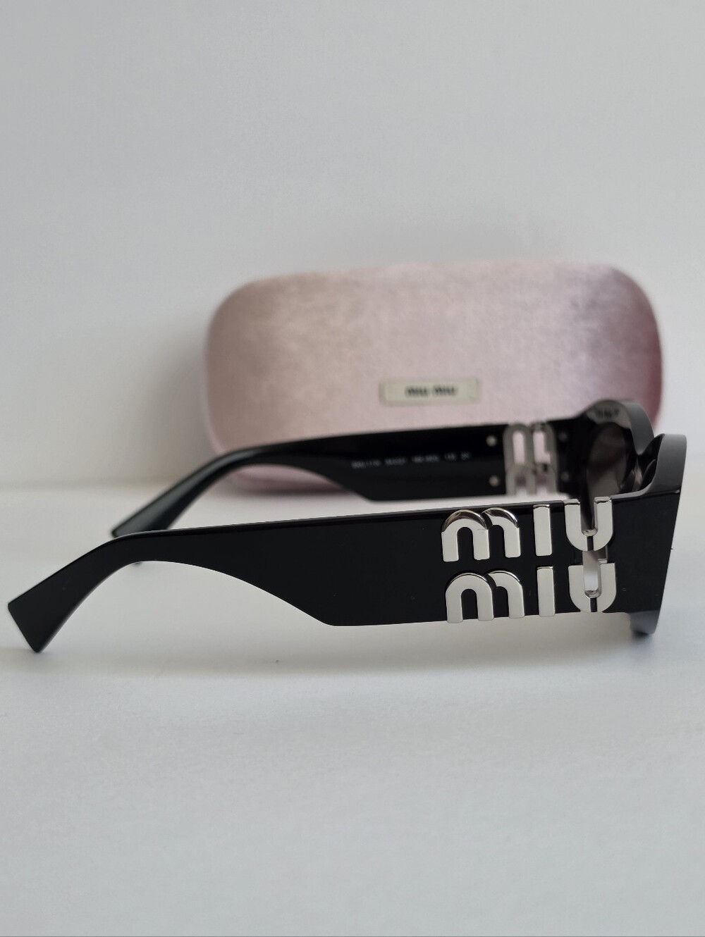 Miu Miu Glimpse SMU11W Sunglasses - Picture 2 of 10